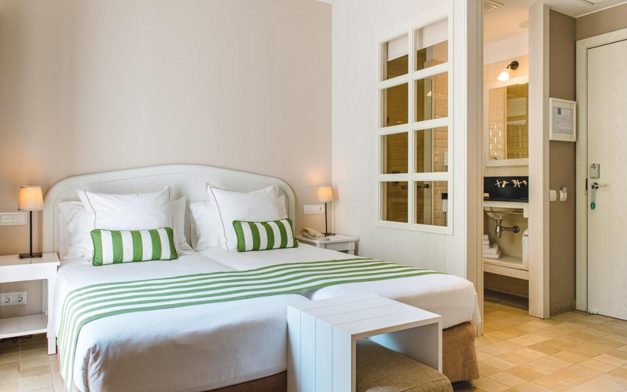 Hotel Playa Sol Cadaqués Eksteriør billede